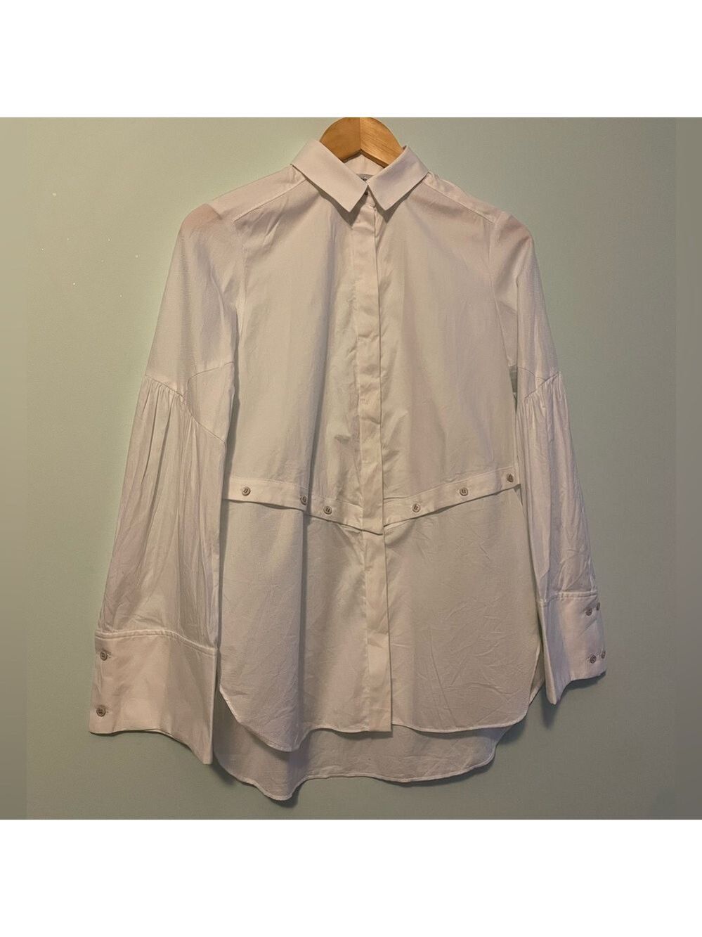 Per Se by Carlisle White Button Up Blouse Size 2